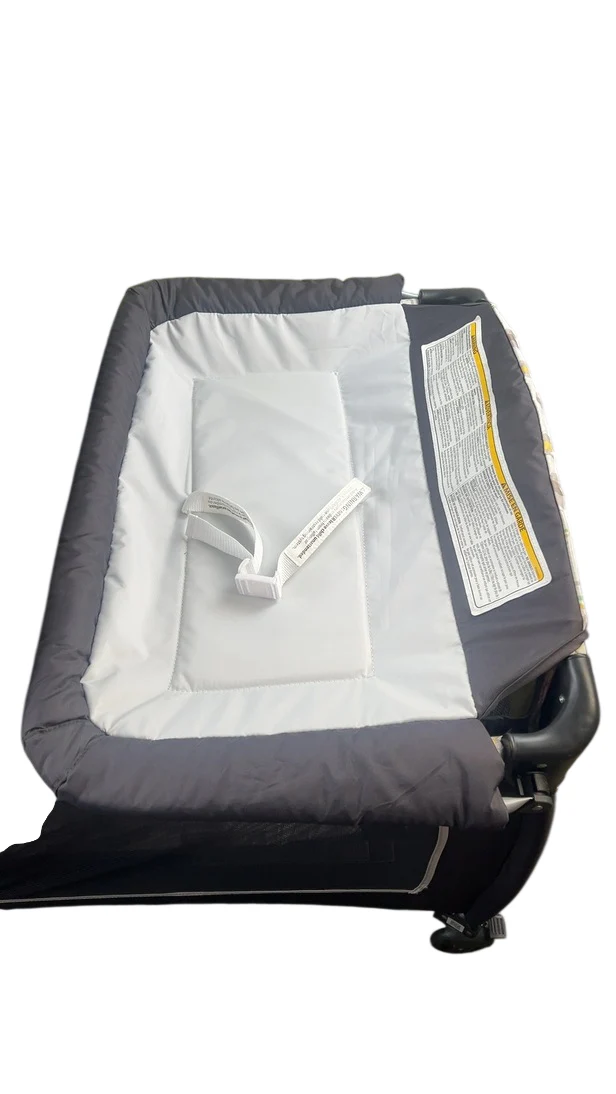 Baby Trend Lil Snooze Deluxe II Nursery Center, Sockorama - Image 3