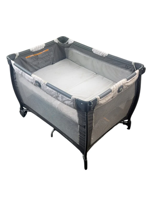 Graco Pack 'n Play Care Suite Playard, Babs Fashion - Image 2