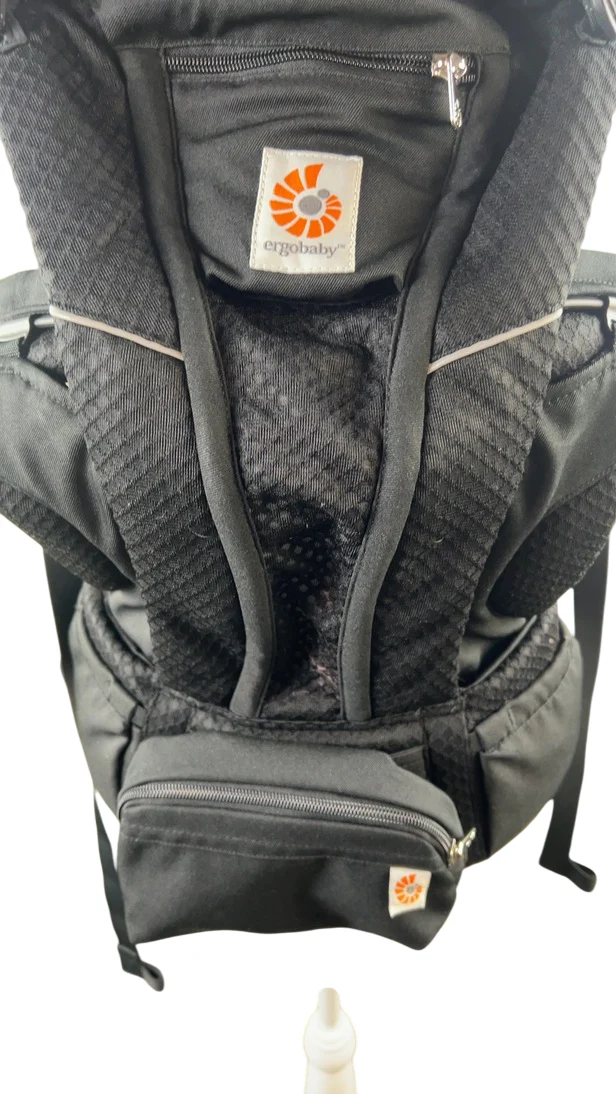 Ergobaby Omni Breeze Baby Carrier, Onyx Back - Image 5