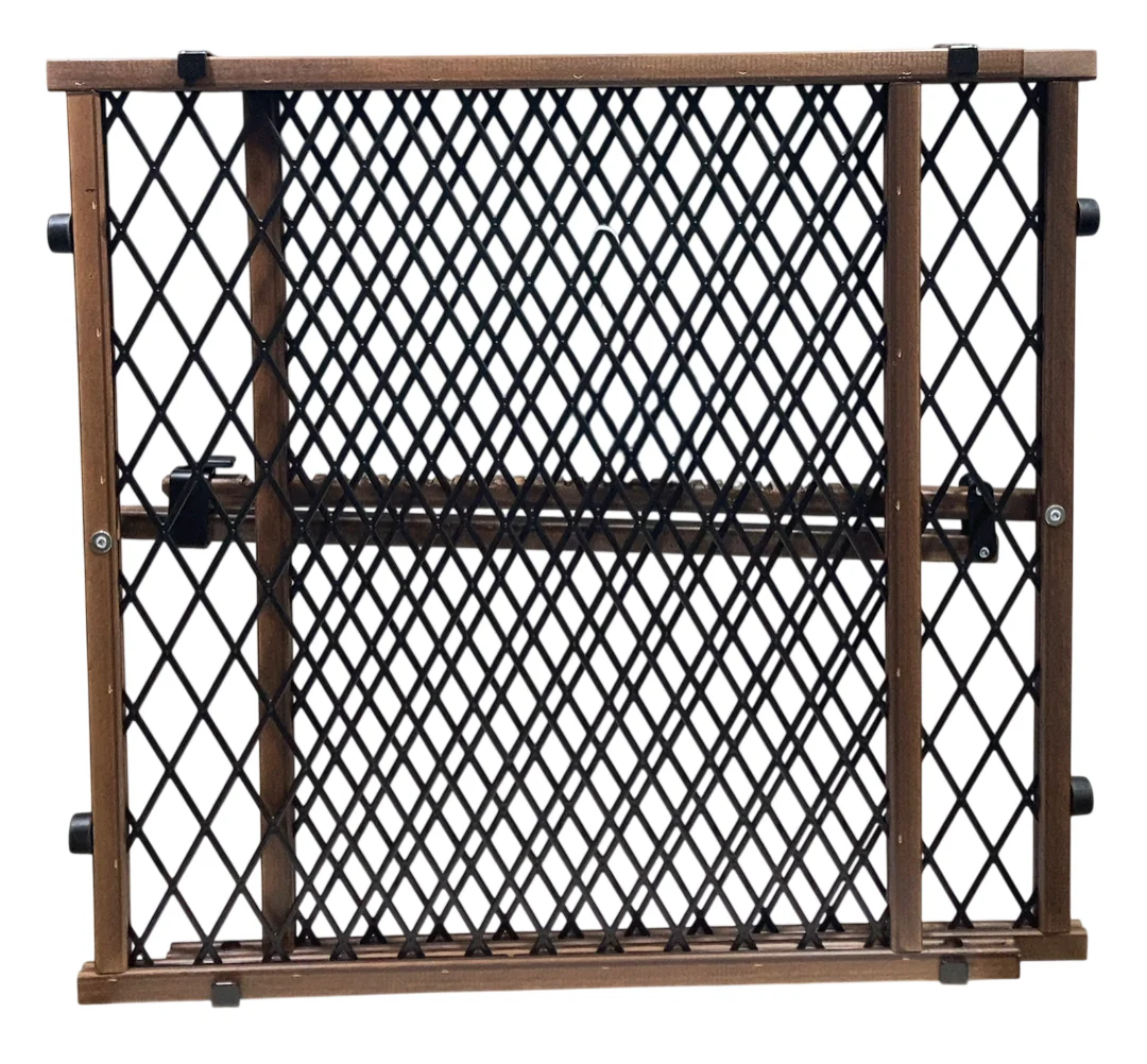 Evenflo Position & Lock Adjustable Wood Baby Gate, Farmhouse Collection - Image 2