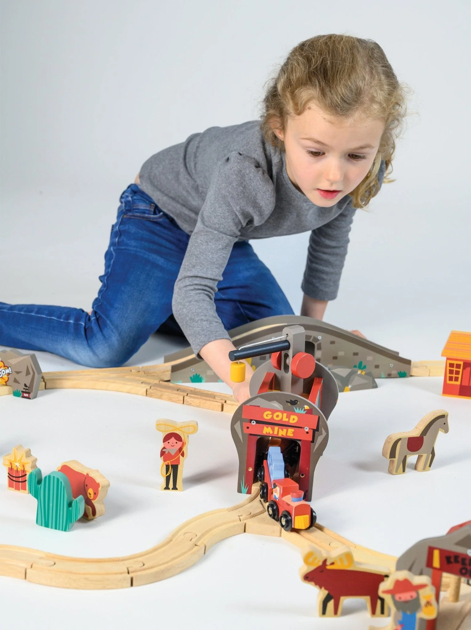 Mentari Gold Mine Train Set - Image 10