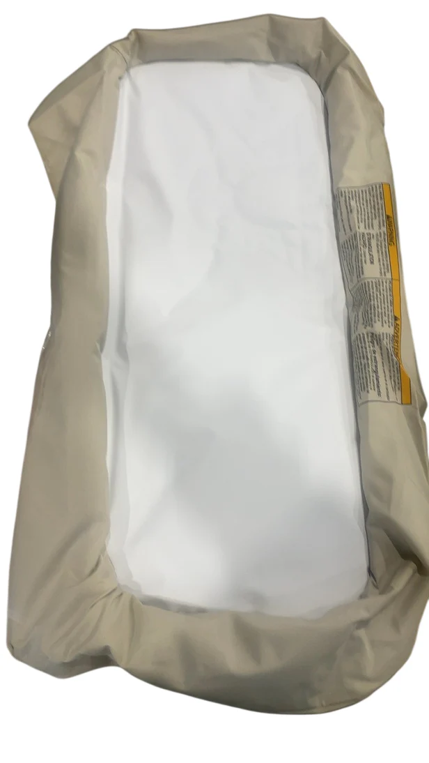 Graco Pack n' Play Close2Baby Lux Playard, Soft Almond - Image 4