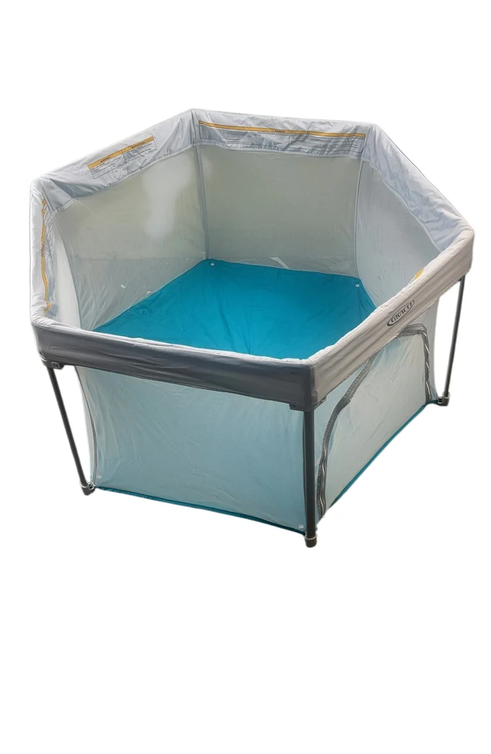 Graco Pack 'n Play Lite Traveler - Image 2