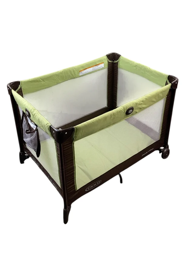 Graco Pack 'n Play On The Go Playard, Green