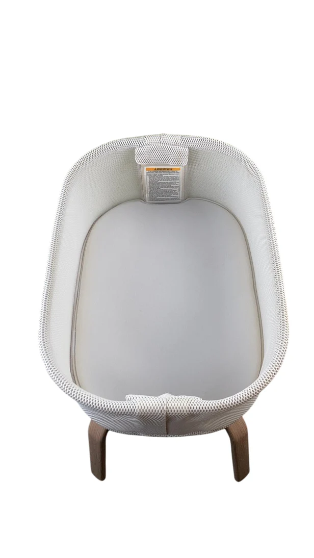Graco SmartSense Soothing Bassinet - Image 4