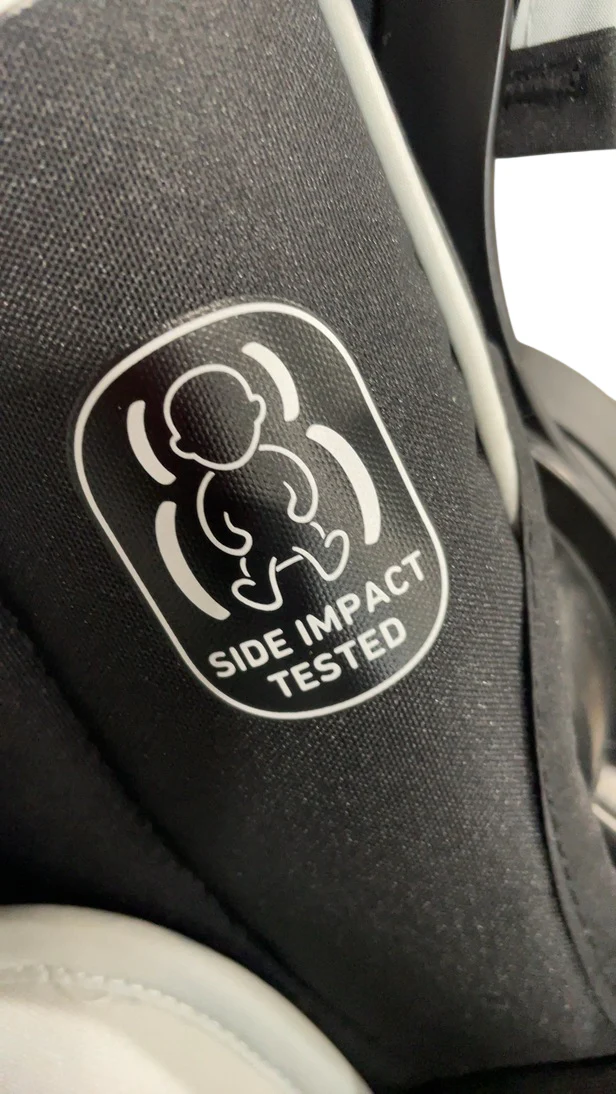 Graco SnugRide Lite LX Infant Car Seat, Studio, 2024 - Image 7