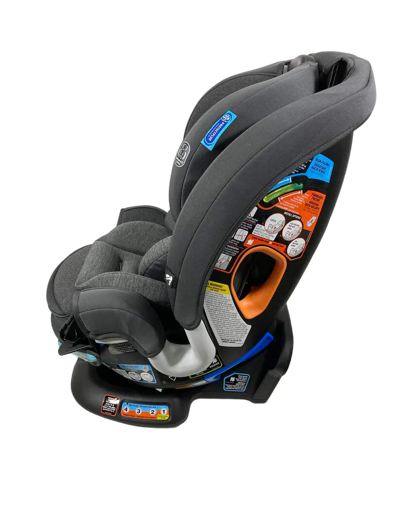 Graco Turn2Me 3-in-1 Rotating Car Seat, Manchester, 2025 - Image 3