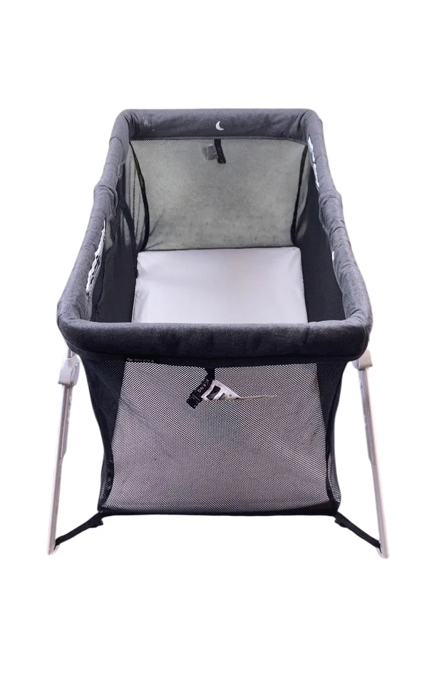 Guava Family Lotus Travel Crib, Grey - Image 3