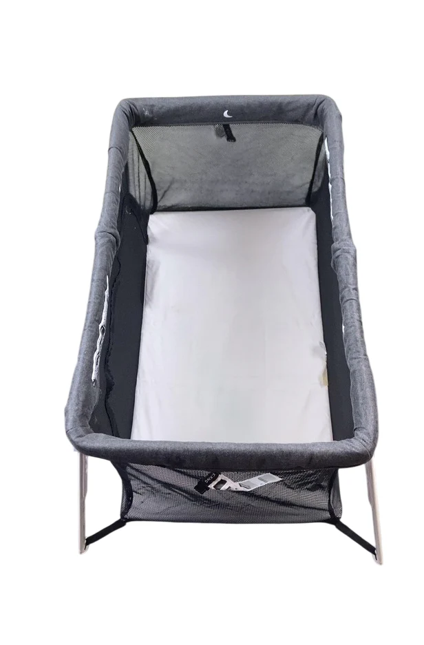 Guava Family Lotus Travel Crib, Grey - Image 4