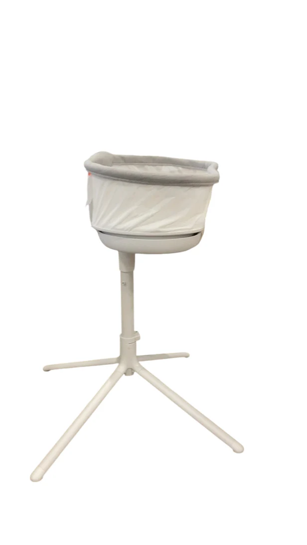 Halo BassiNest Connected Swivel Sleeper 3.0, White/Grey - Image 2
