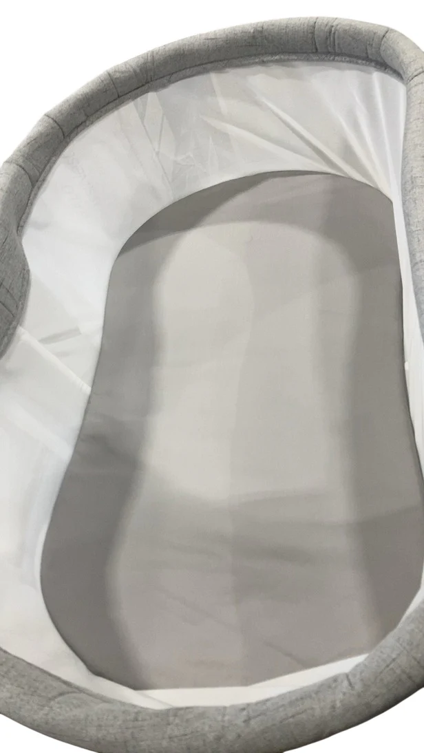 Halo BassiNest Connected Swivel Sleeper 3.0, White/Grey - Image 2