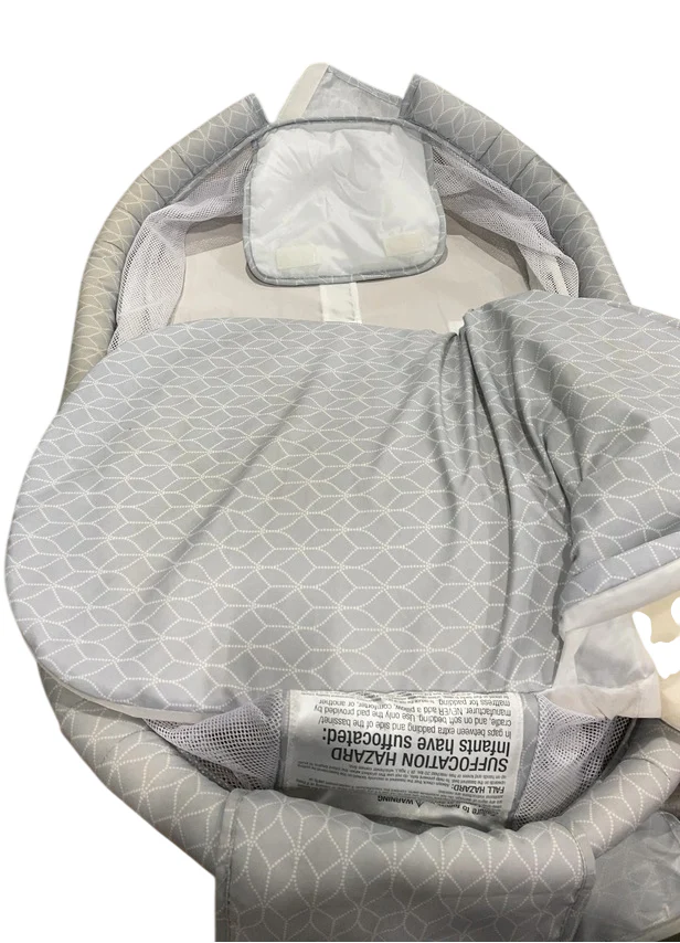 Halo BassiNest Connected Swivel Sleeper 3.0, White/Grey - Image 3