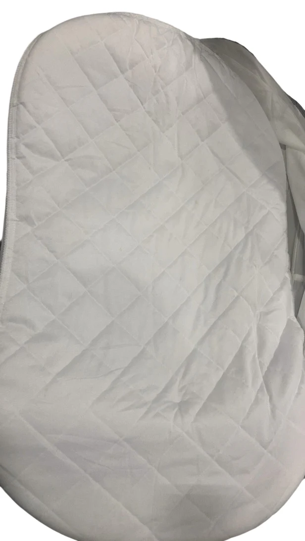 Halo BassiNest Connected Swivel Sleeper 3.0, White/Grey - Image 2