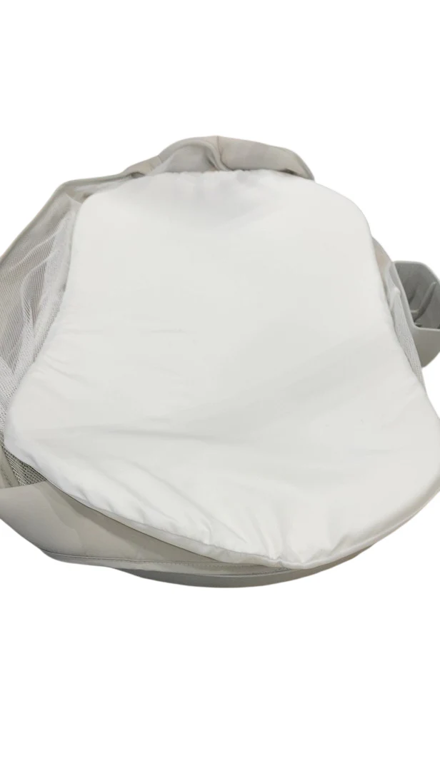Halo Bassinest Soothing Swivel Sleeper 3.0 Bassinet, Grey - Image 2