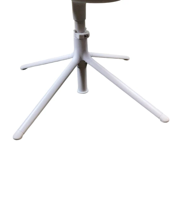 Halo Bassinest Swivel Sleeper 3.0, Grey - Image 6