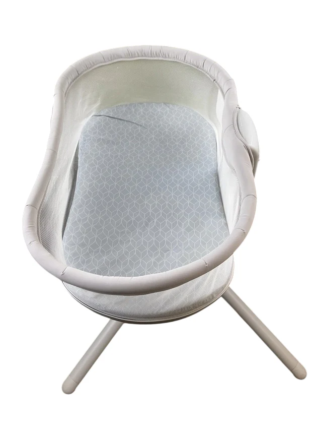 Halo Bassinest Swivel Sleeper 3.0, Grey - Image 3