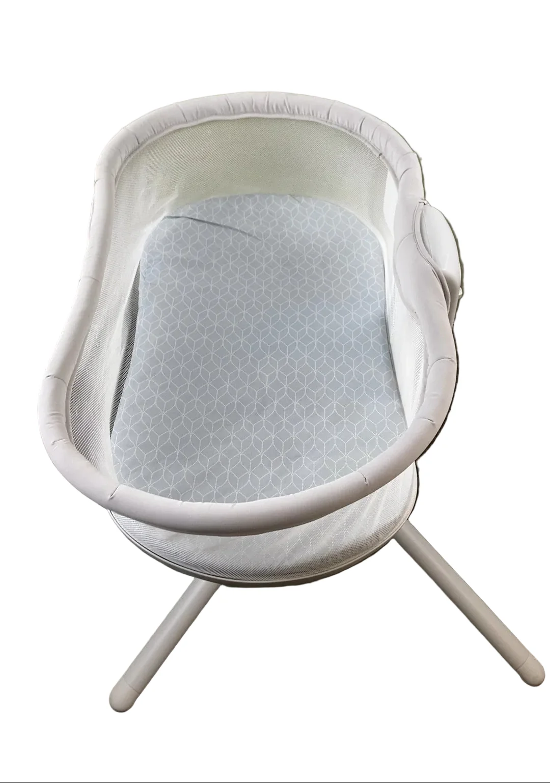 Halo Bassinest Swivel Sleeper 3.0, Grey - Image 2