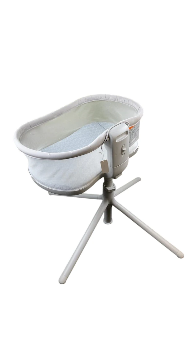 Halo Bassinest Swivel Sleeper 3.0, Grey - Image 5