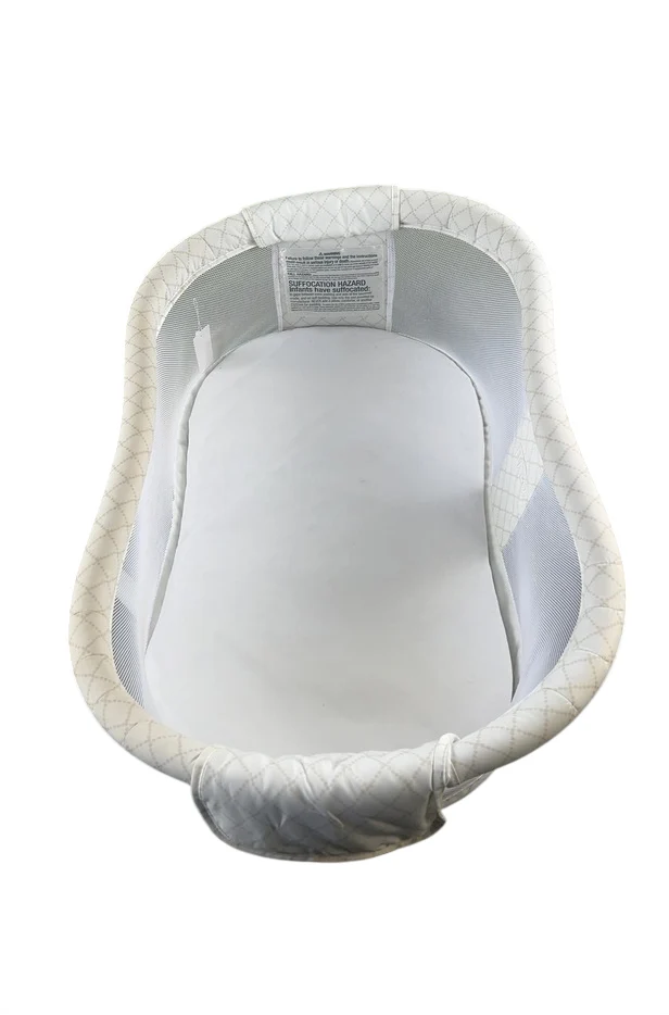 Halo BassiNest Swivel Sleeper Essentia Series, Nautical Net - Image 3