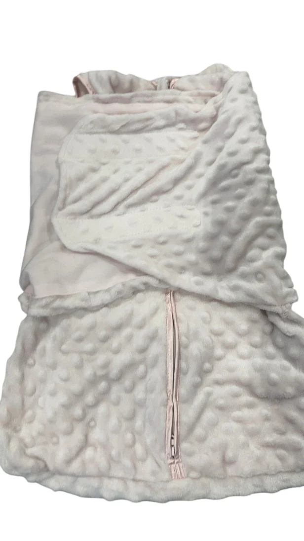Halo SleepSack Swaddle, Newborn, Pink Plushy Dot