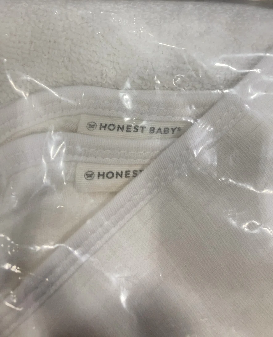 Honest Baby 3-piece Organic Cotton Hooded Towel Set, White - Image 3