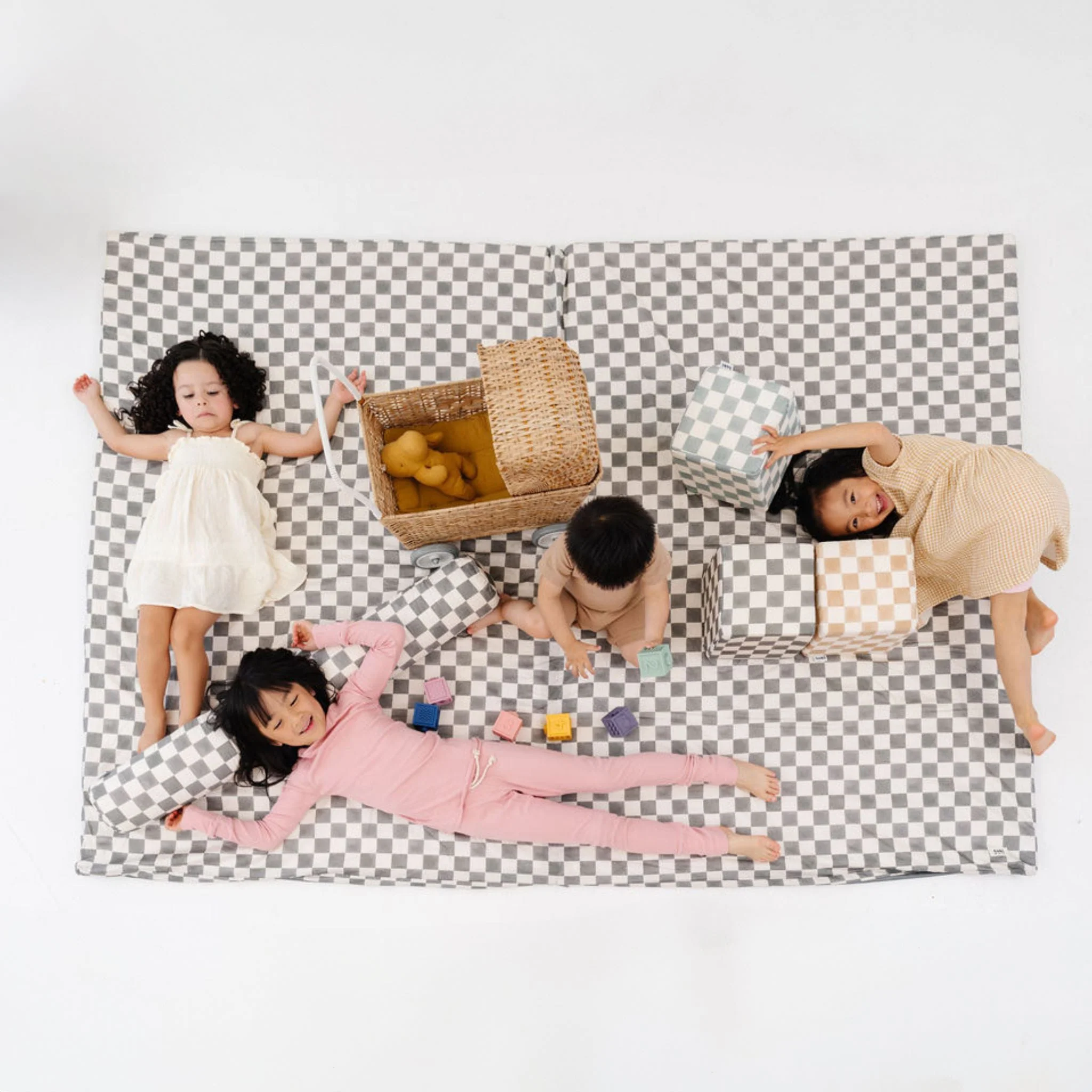 Toki Kids Checker Pepper Organic Cotton Mat - Image 12