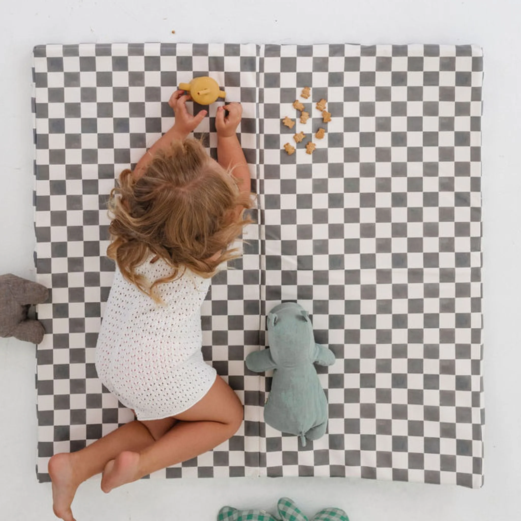 Imperfect | Checker Pepper Vegan Leather Mat - Image 2