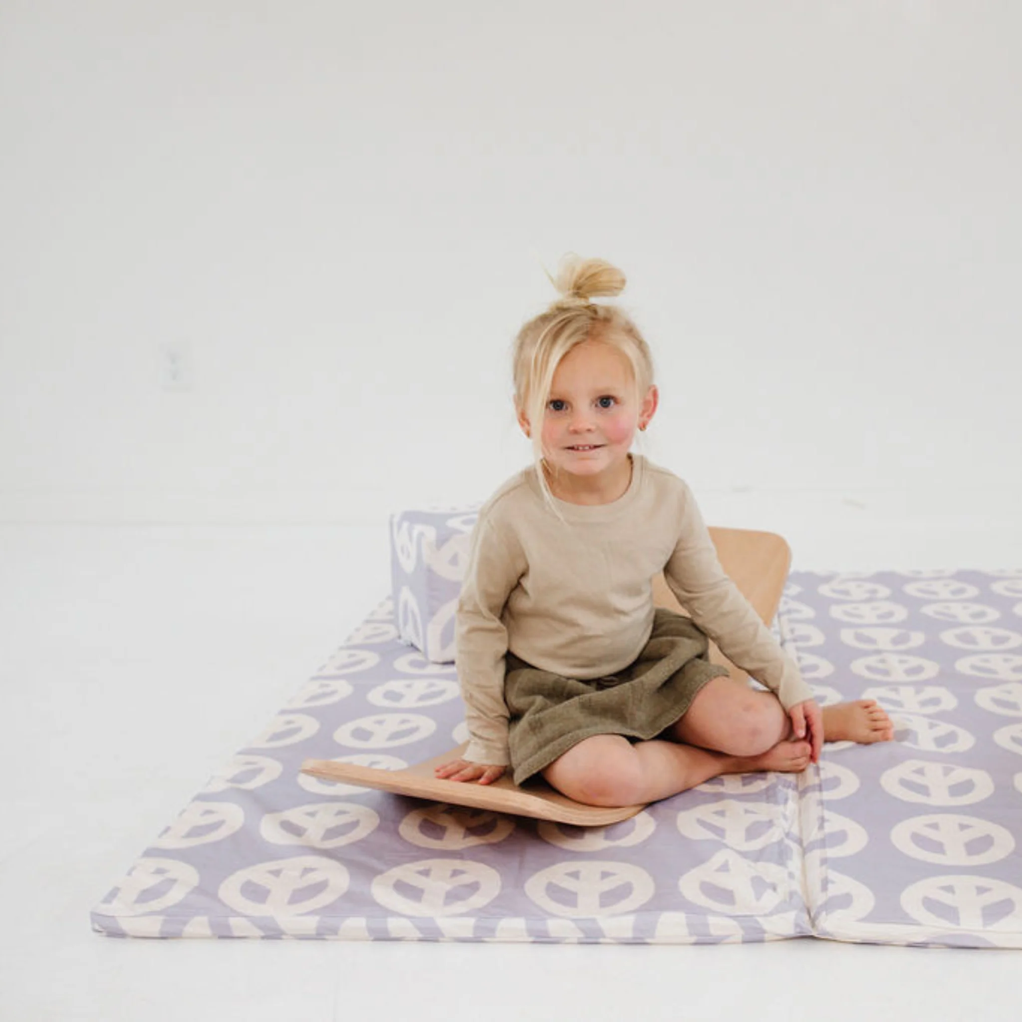 Toki Mats Padded Play mat, Peace Sign Mat, Multiple Sizes - Image 18