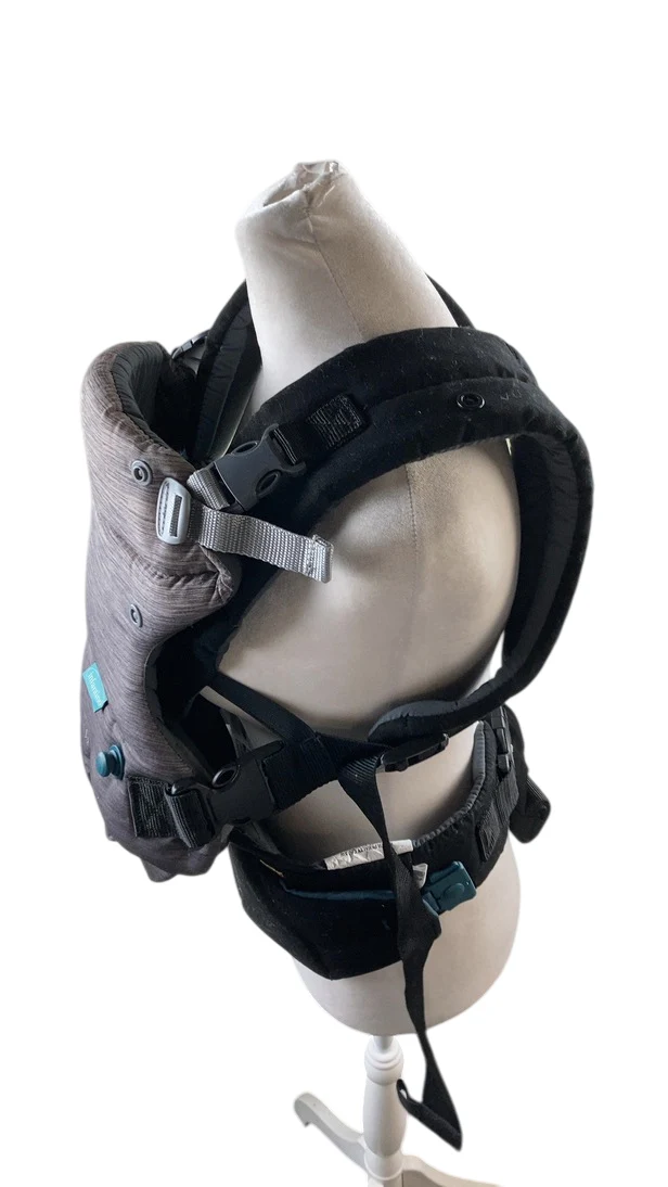 Infantino Go Forward 4-in-1 Evolved Ergonomic Carrier, Heather grey - Image 4