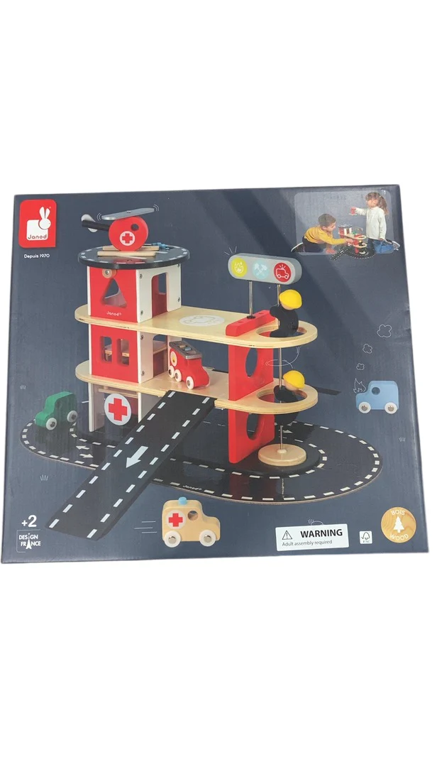Janod Bolid Wooden Fire Station, 2+ - Image 2