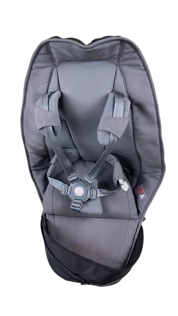 Joolz Geo2 Stroller, 2017, Gorgeous Grey - Image 11