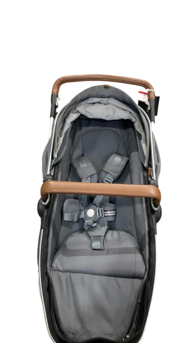 Joolz Geo2 Stroller, 2017, Gorgeous Grey - Image 5