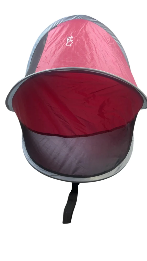 KidCo PeaPod Portable Travel Bed, Cranberry - Image 3