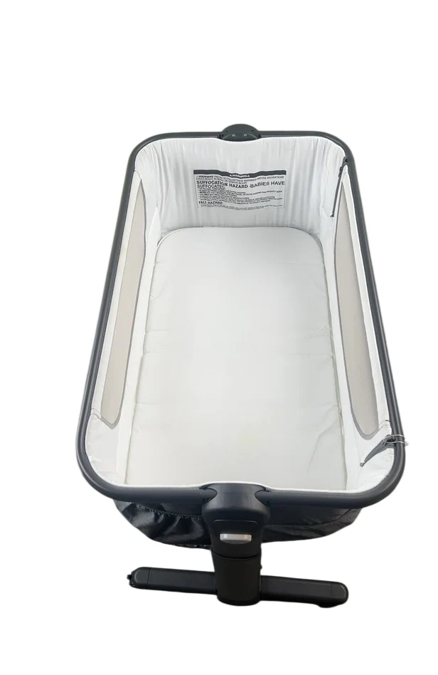Kooler Things Portable Bedside Bassinet, Grey - Image 5
