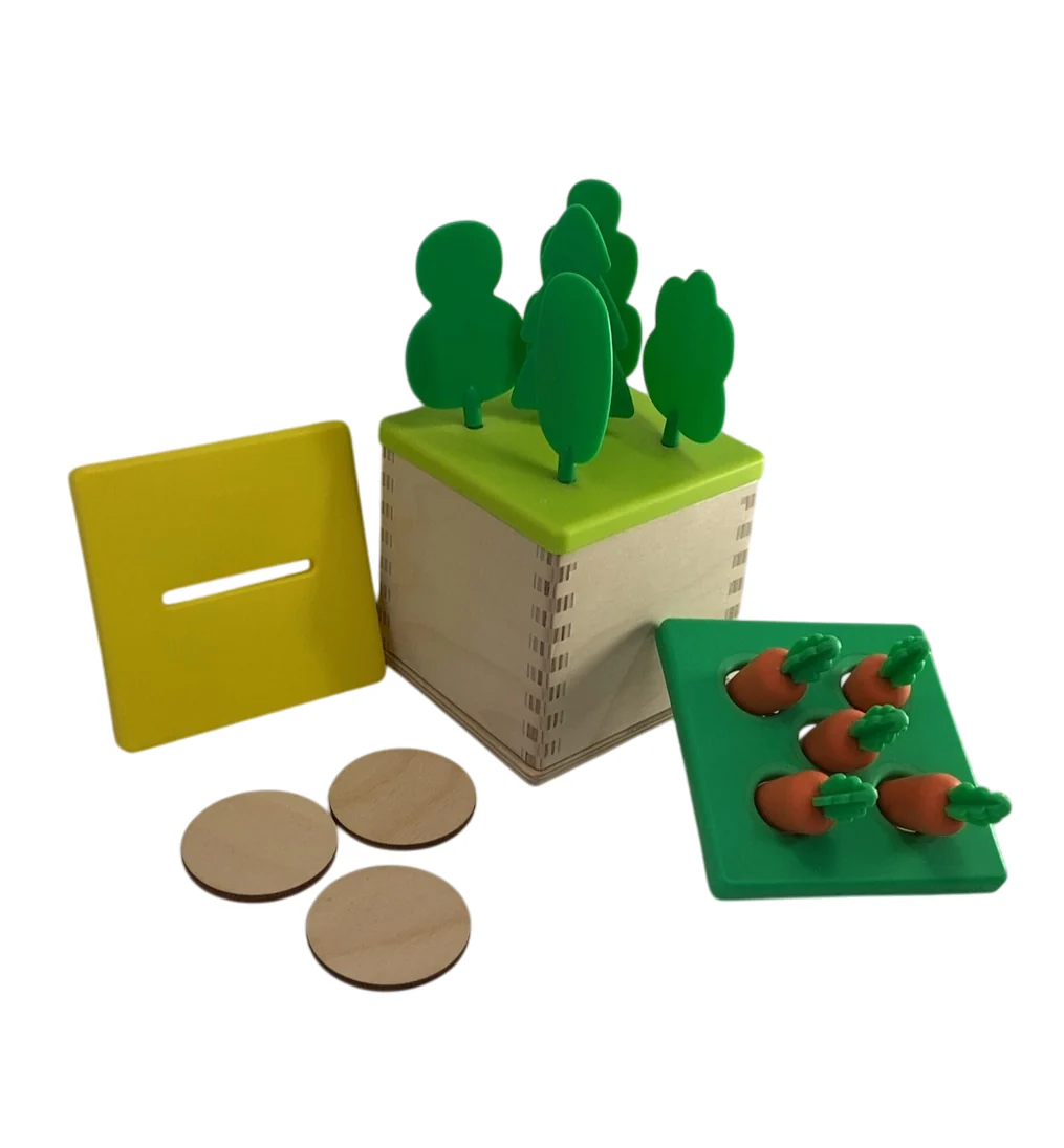 Lovevery The Babbler Play Kit - Image 3