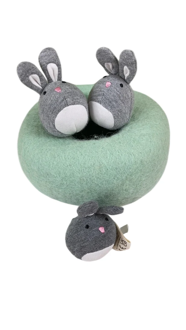 Lovevery The Babbler Play Kit - Image 3