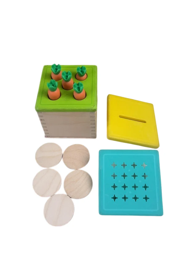 Lovevery The Babbler Play Kit - Image 6