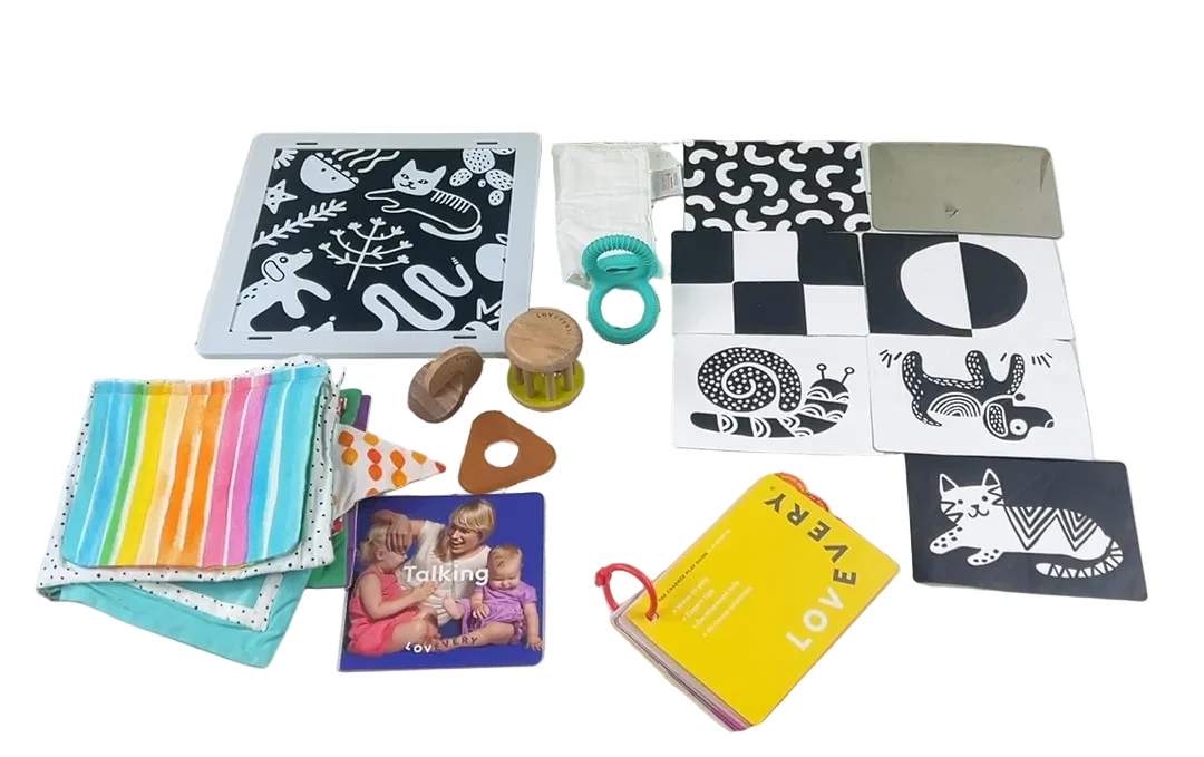Lovevery The Charmer Play Kit