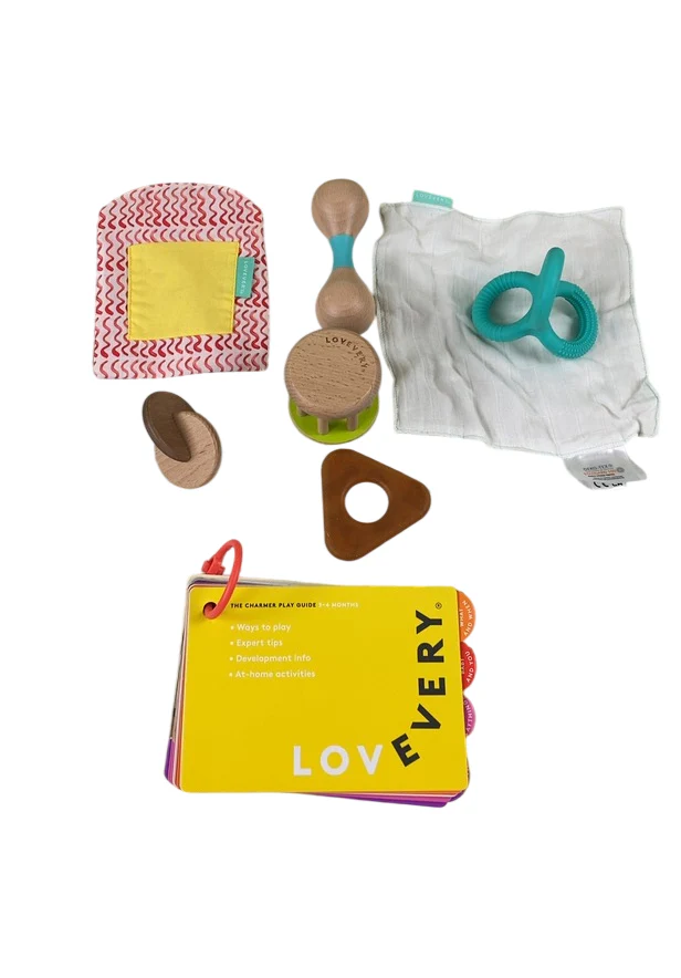 Lovevery The Charmer Play Kit