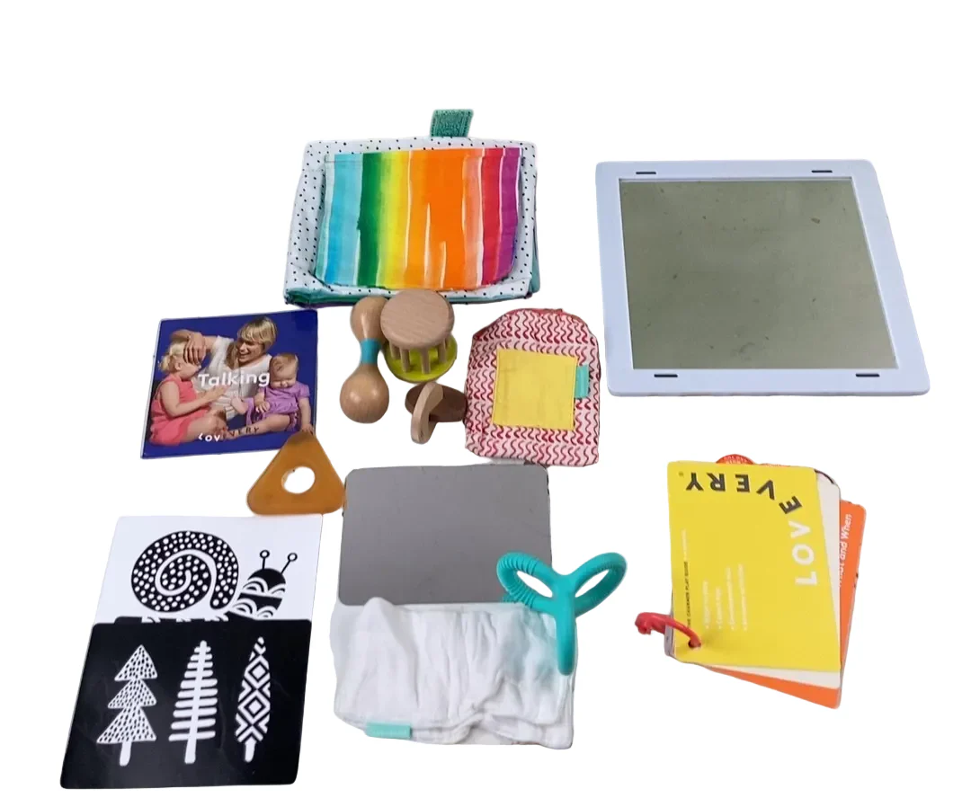 Lovevery The Charmer Play Kit