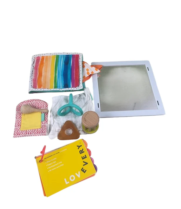 Lovevery The Charmer Play Kit