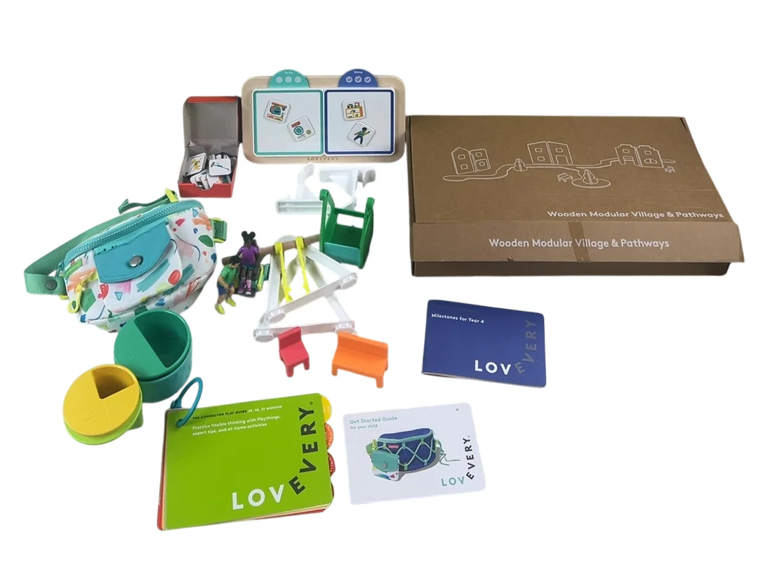 Lovevery The Connector Play Kit