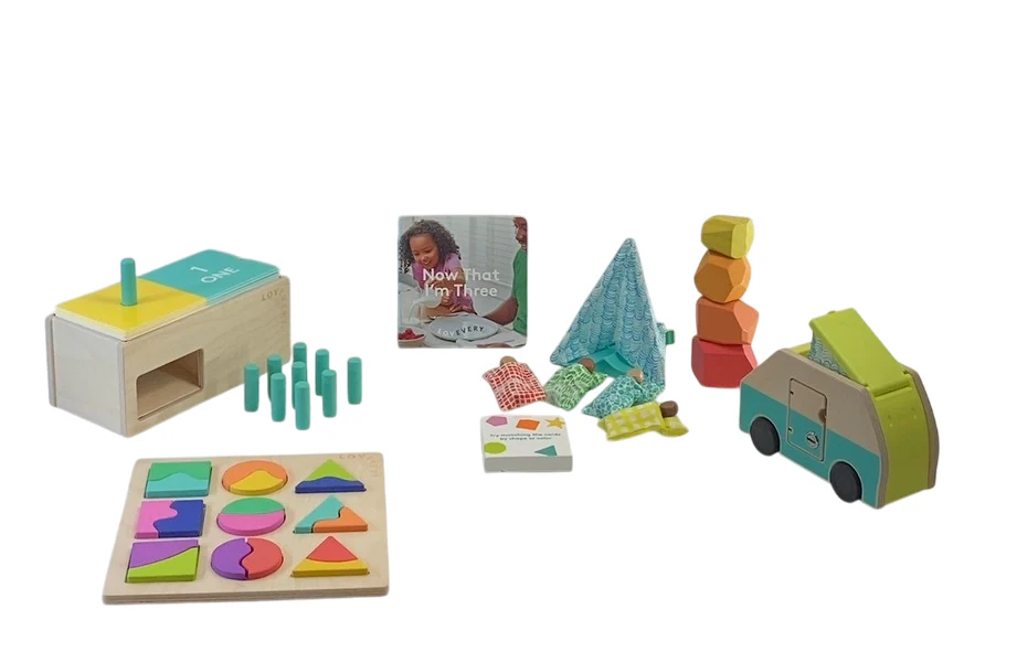 Lovevery The Free Spirit Play Kit