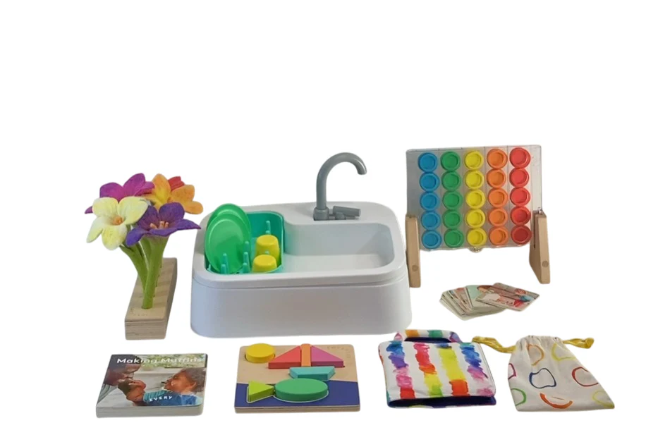 Lovevery The Helper Play Kit