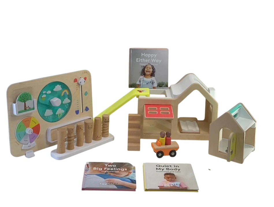 Lovevery The Observer Play Kit