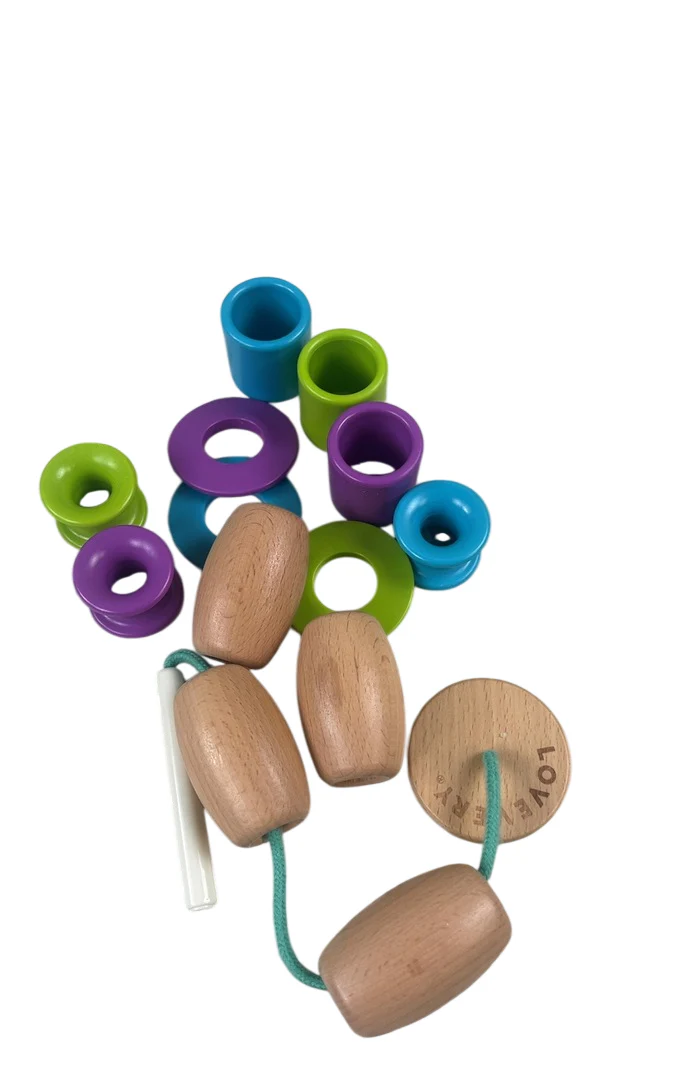 Lovevery The Pioneer Play Kit - Image 3