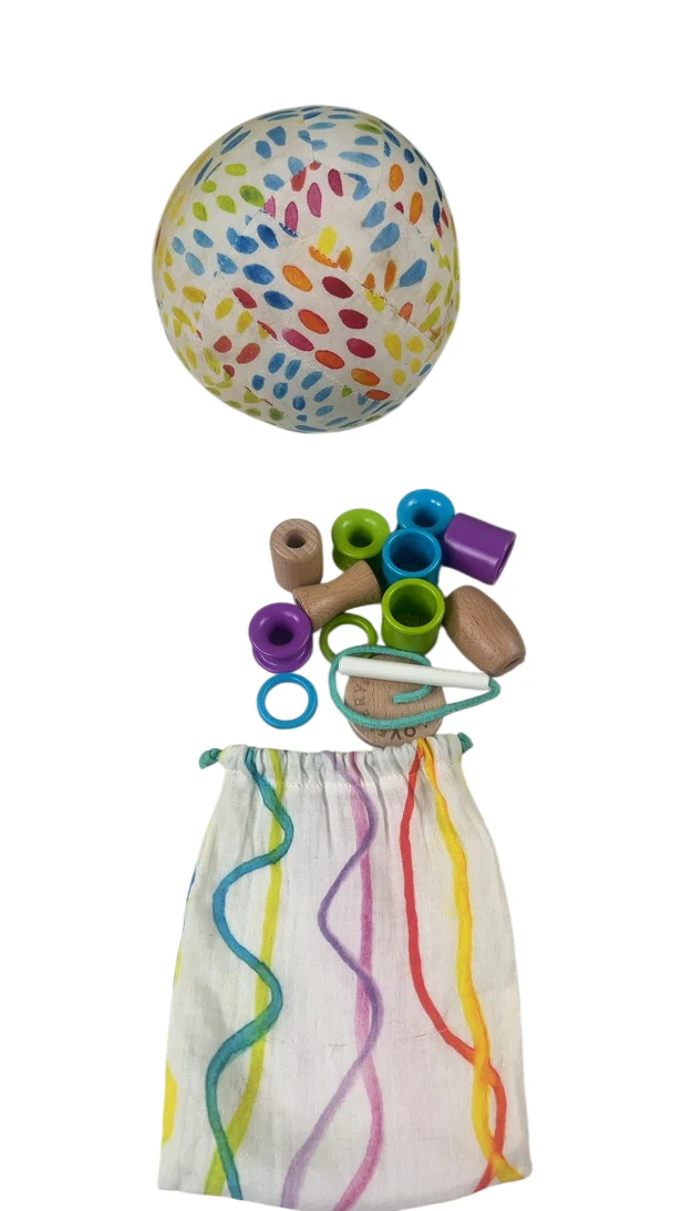 Lovevery The Pioneer Play Kit - Image 5