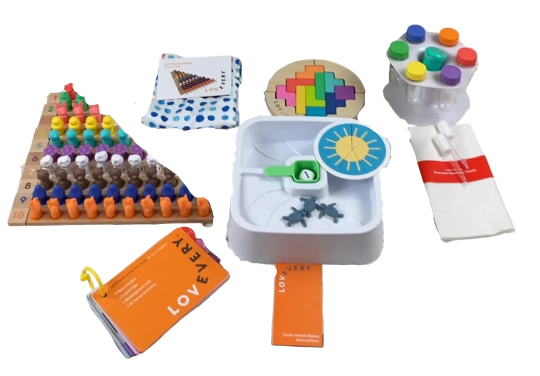 Lovevery The Problem Solver Play Kit