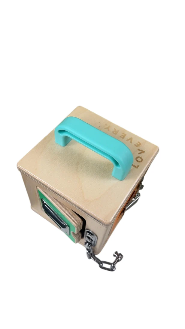 Lovevery The Realist Play Kit - Image 6