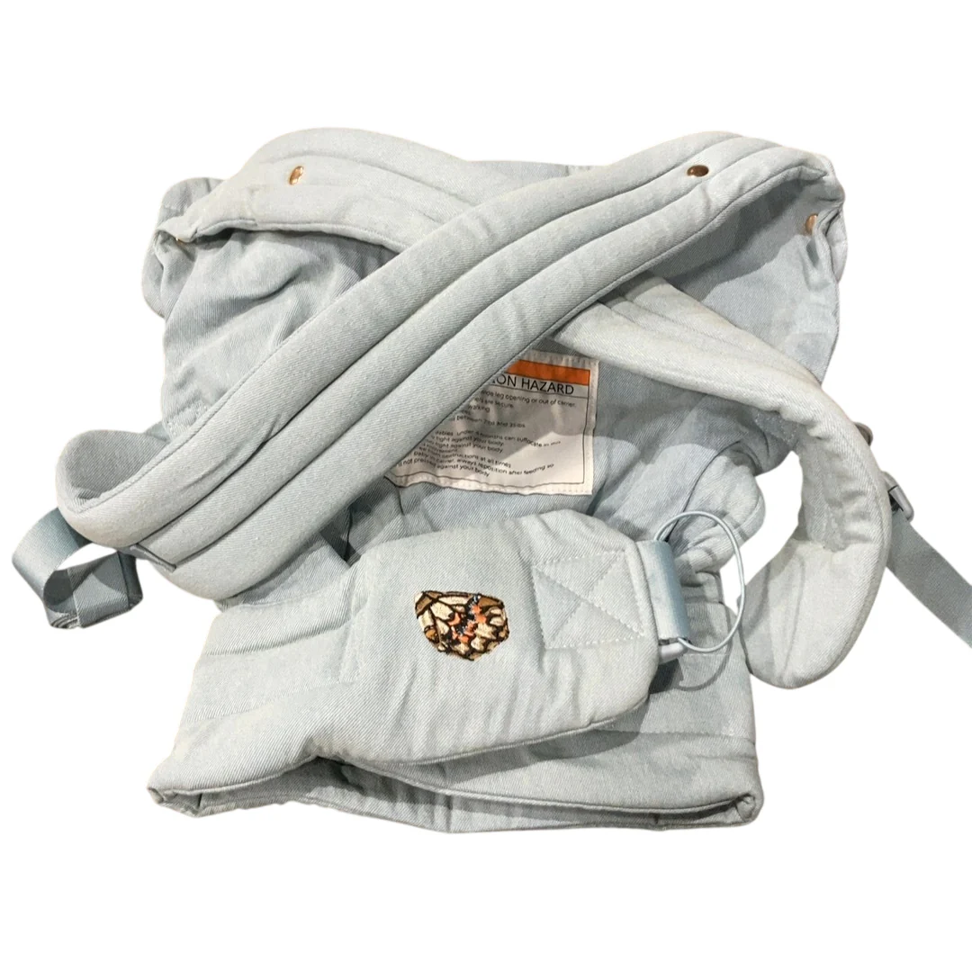 Mabē The Monarch Carrier, Dream Wash Denim - Image 2